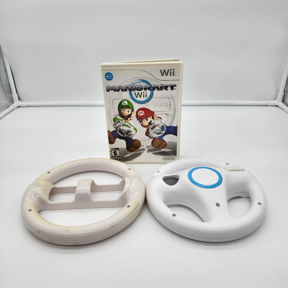 Mario Kart Wii (Nintendo Wii, 2008) CIB w/ 2 Steering Wheels Tested-Working